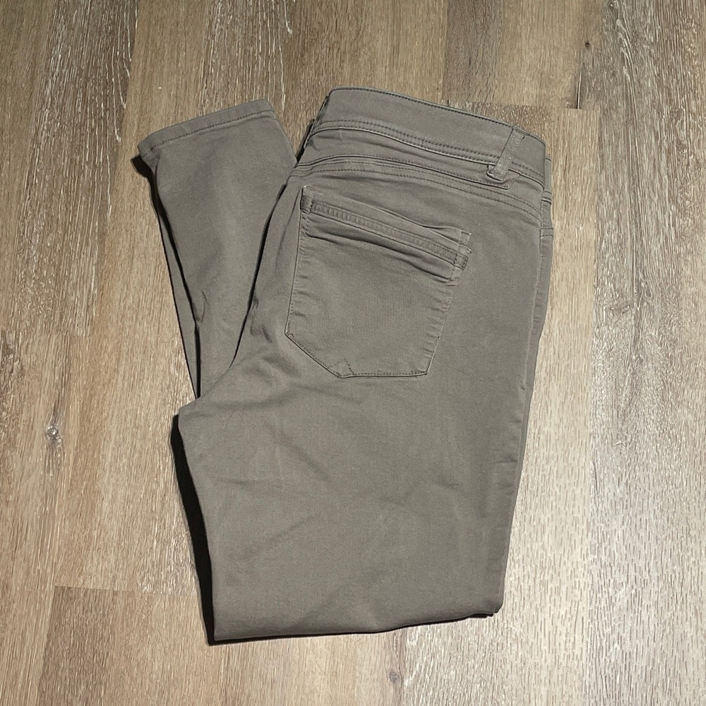 Democracy Olive Green Ankle Pants